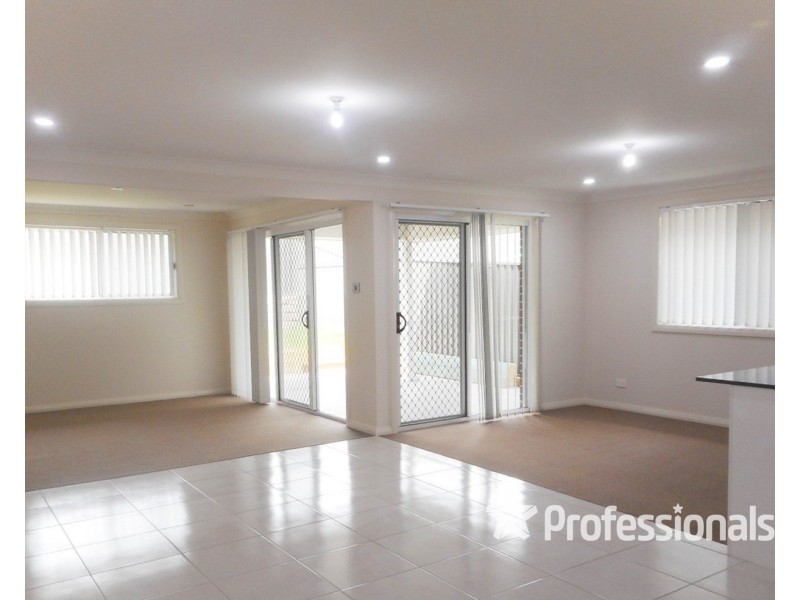 124 Kavanagh Street, Gregory Hills NSW 2557