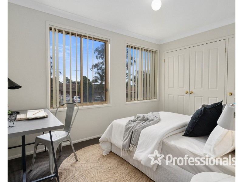 1/12 Pine Road, Casula NSW 2170