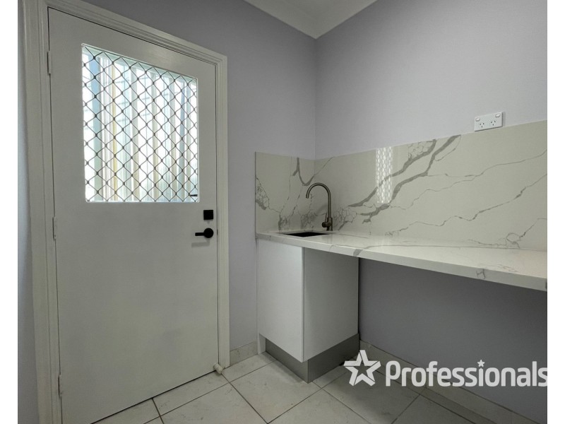 14 Kitson Way, Casula NSW 2170