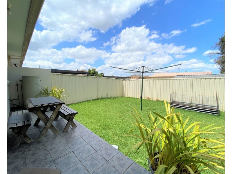 3/42B Graham Avenue, Casula NSW 2170