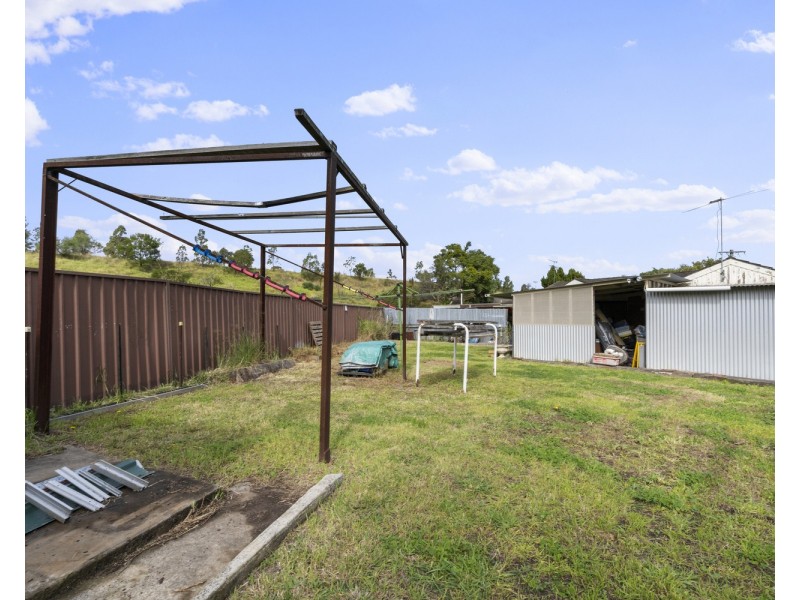 11 Edward Street, Lurnea NSW 2170