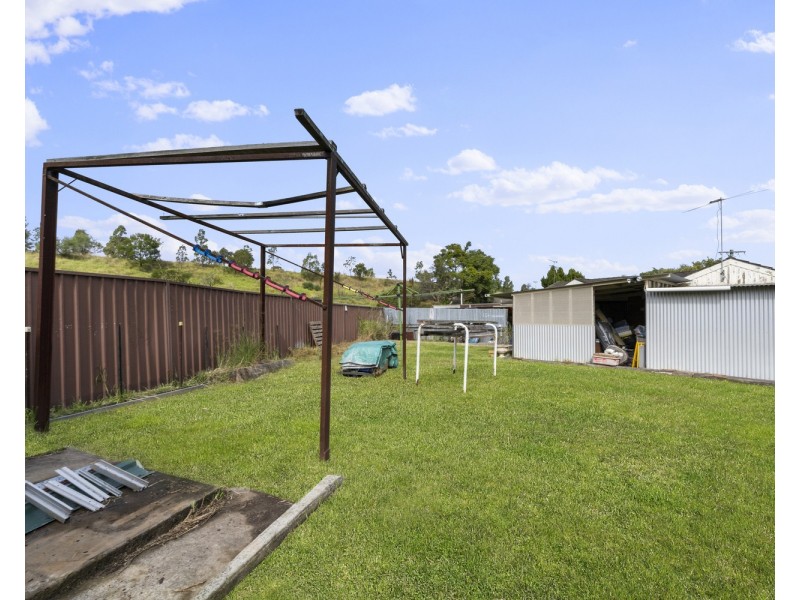 11 Edward Street, Lurnea NSW 2170