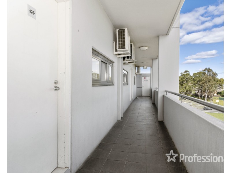 32F/541 Pembroke Road, Leumeah NSW 2560
