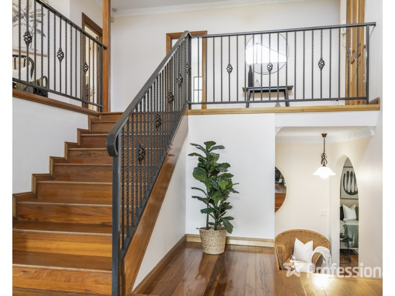 34 Wattle Road, Casula NSW 2170