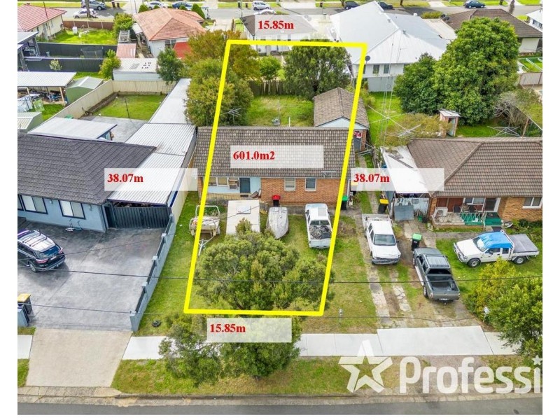 19 Adrian Avenue, Lurnea NSW 2170