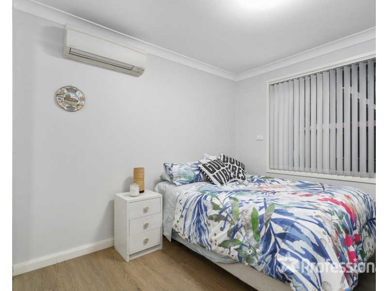 3 Hakea Close, Casula NSW 2170