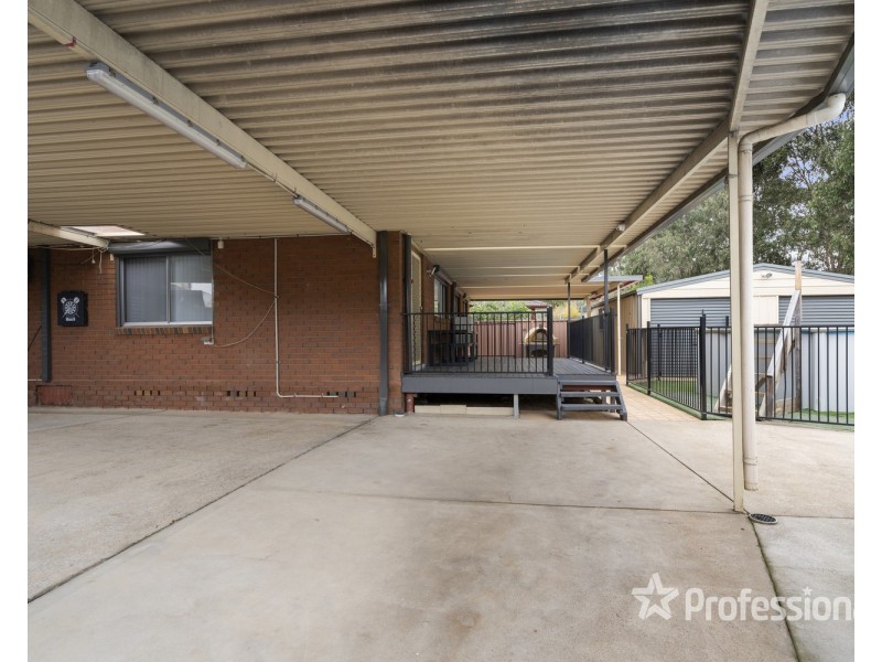 3 Hakea Close, Casula NSW 2170