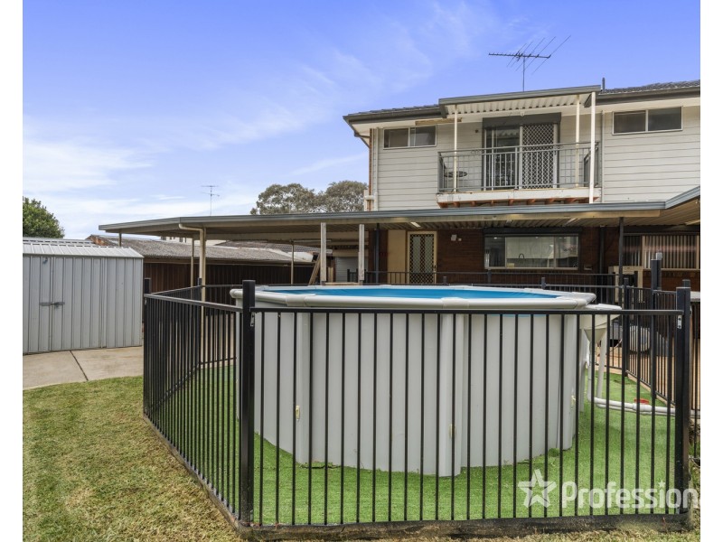 3 Hakea Close, Casula NSW 2170