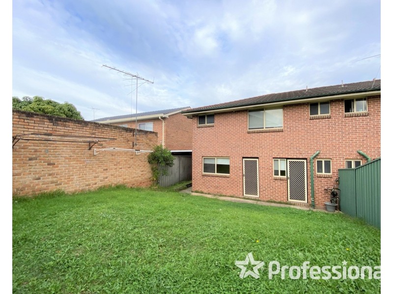 4B Gunsynd Avenue, Casula NSW 2170