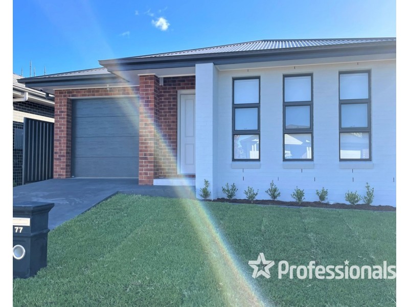 77 Horizon Loop, Oran Park NSW 2570