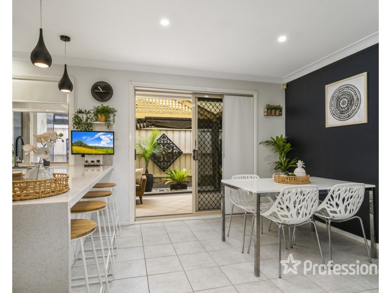 9 Lavender Close, Casula NSW 2170