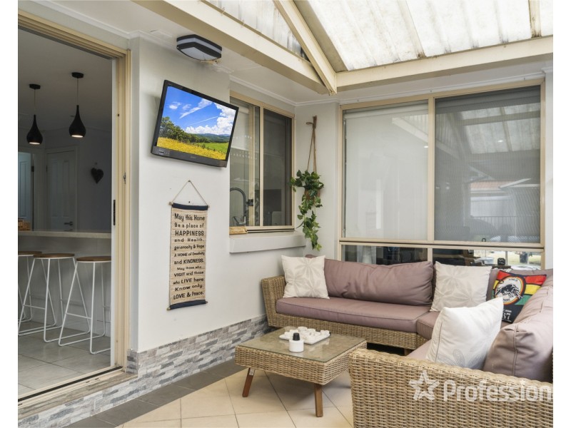 9 Lavender Close, Casula NSW 2170