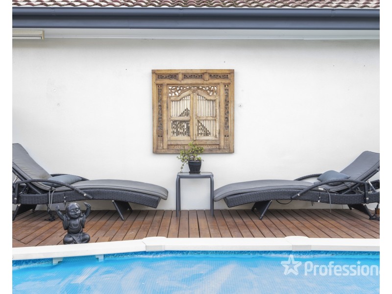 9 Lavender Close, Casula NSW 2170