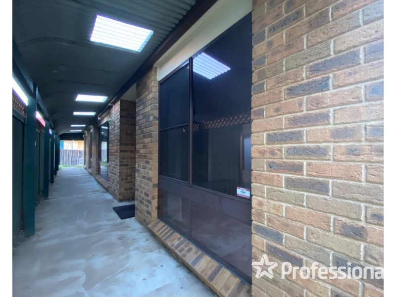 165A Cedar Road, Casula NSW 2170