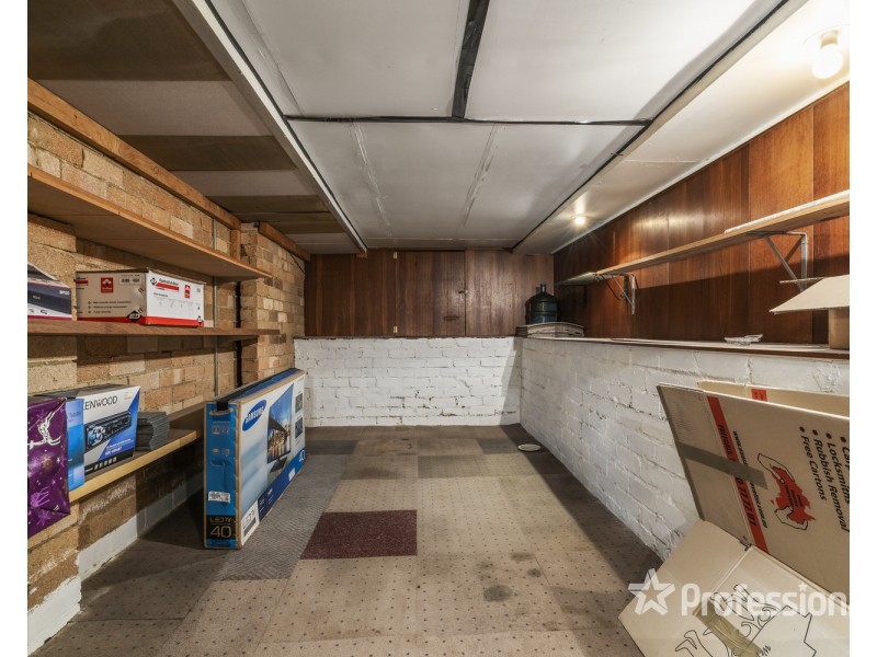 10 Buckland Road, Casula NSW 2170