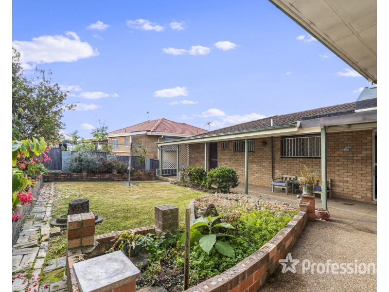 10 Buckland Road, Casula NSW 2170