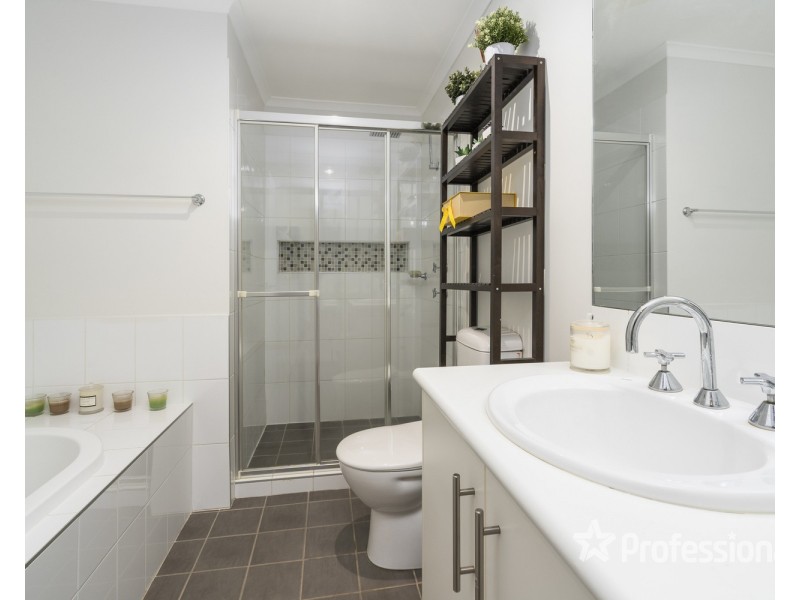 38A Holland Crescent, Casula NSW 2170