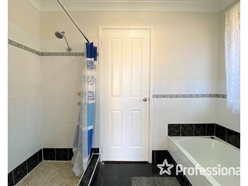 3 Heron Place, Hinchinbrook NSW 2168