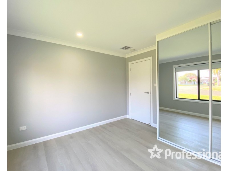 1 OConnell Street, Lurnea NSW 2170