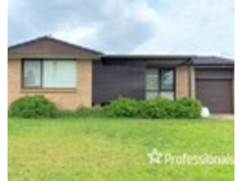 6 Augusta Street, Casula NSW 2170