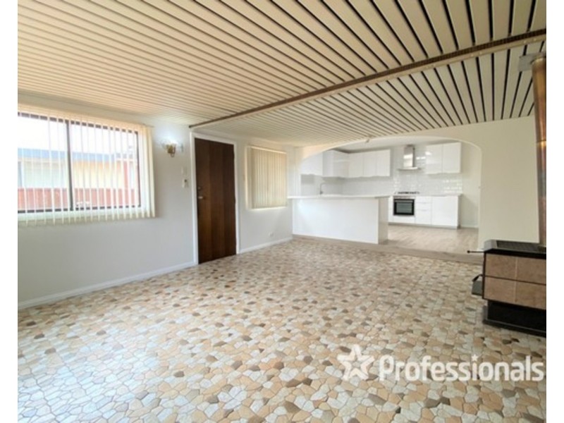 6 Augusta Street, Casula NSW 2170