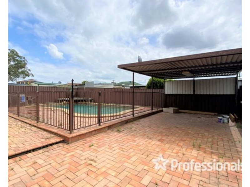 6 Augusta Street, Casula NSW 2170