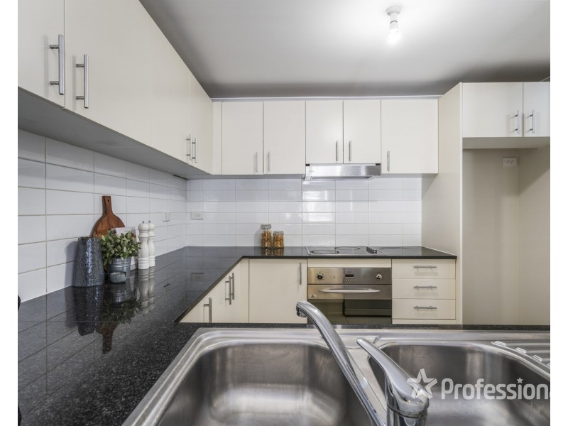 2/19 Cusack Avenue, Casula NSW 2170