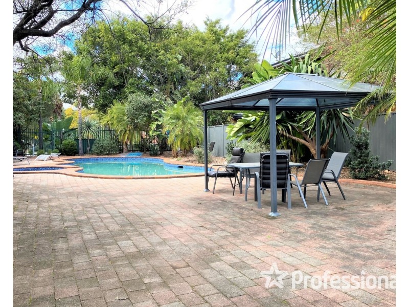 13/4 Ernest Avenue, Chipping Norton NSW 2170