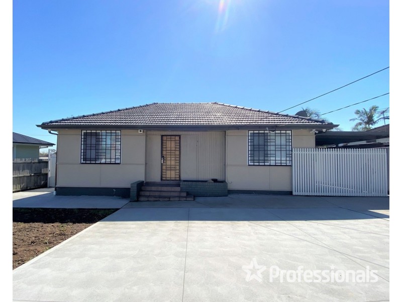 53 Demeyrick Avenue, Casula NSW 2170