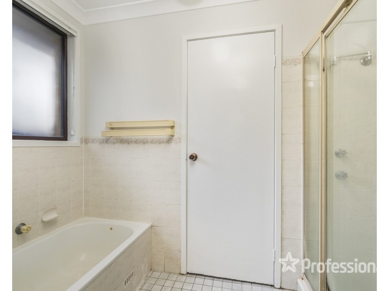 43a Mackellar Street, Casula NSW 2170