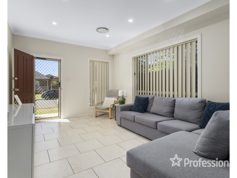 13 Gunsynd Avenue, Casula NSW 2170