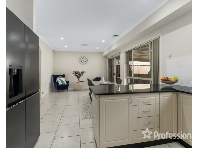 13 Gunsynd Avenue, Casula NSW 2170