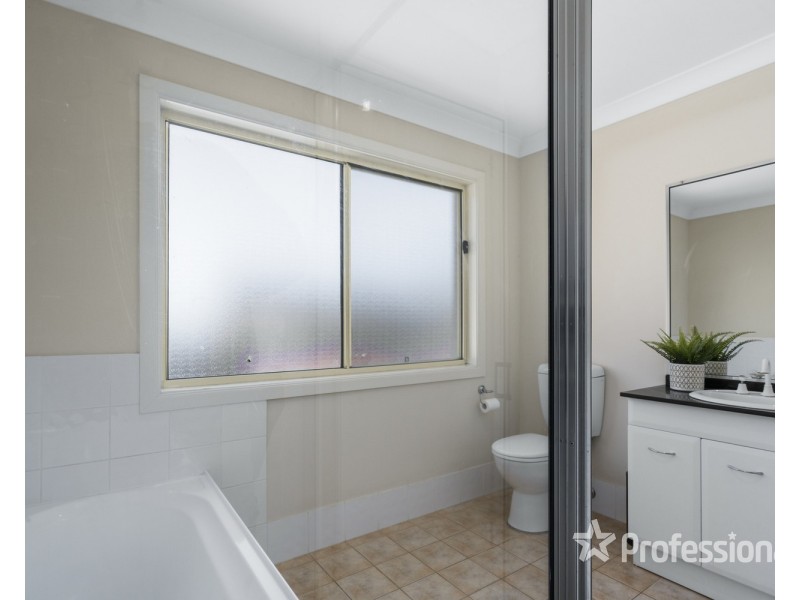 13 Gunsynd Avenue, Casula NSW 2170