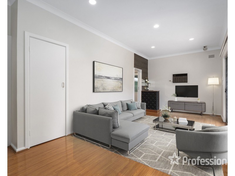 4 David Avenue, Casula NSW 2170