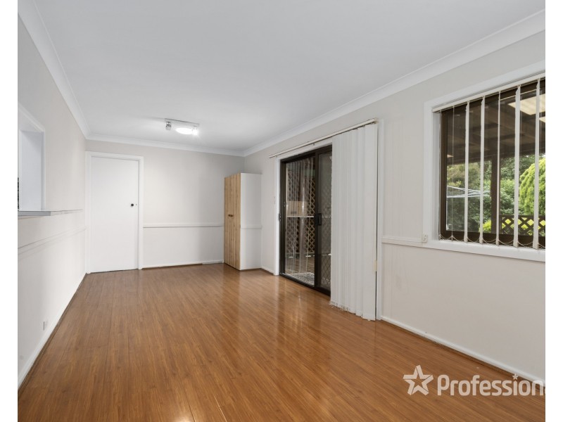 4 David Avenue, Casula NSW 2170