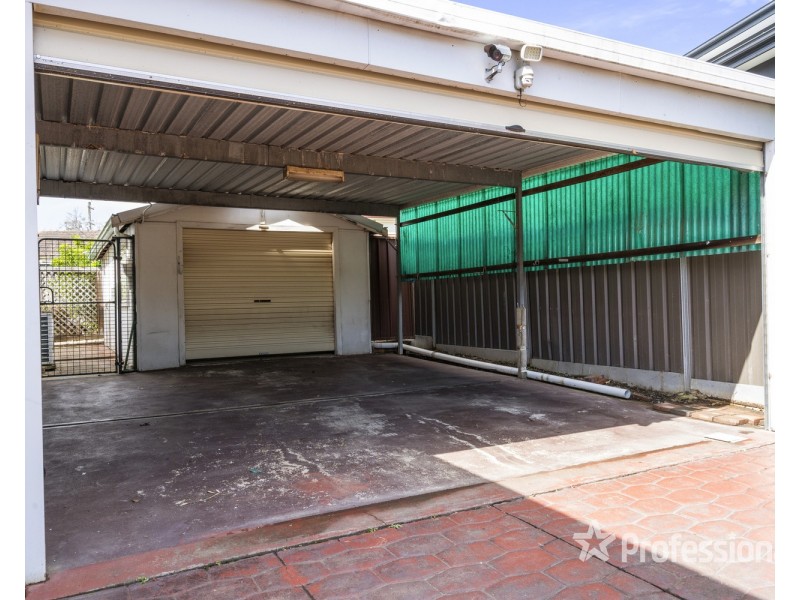 4 David Avenue, Casula NSW 2170