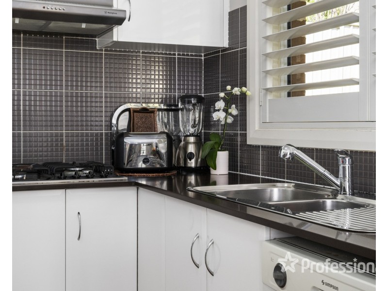 32 Lindsay Street, Casula NSW 2170