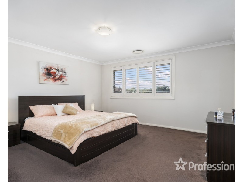 32 Lindsay Street, Casula NSW 2170