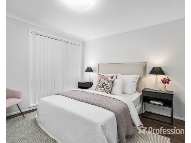 4 Keats Place, Ingleburn NSW 2565