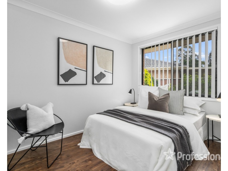 4 Keats Place, Ingleburn NSW 2565