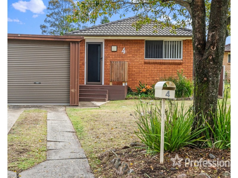 4 Keats Place, Ingleburn NSW 2565