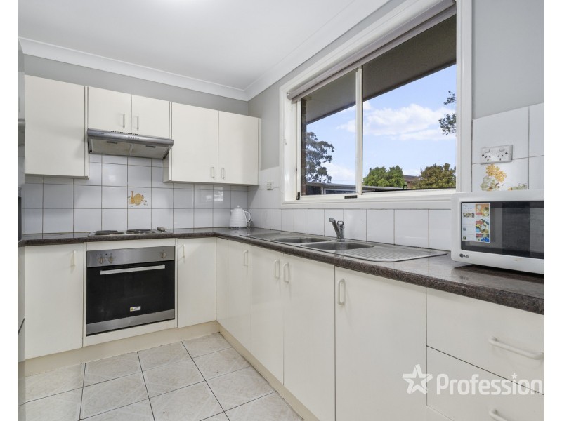 11/26 Holland Crescent, Casula NSW 2170