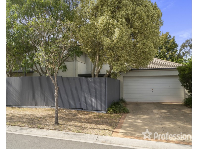 34 Atlantic Boulevard, Glenfield NSW 2167
