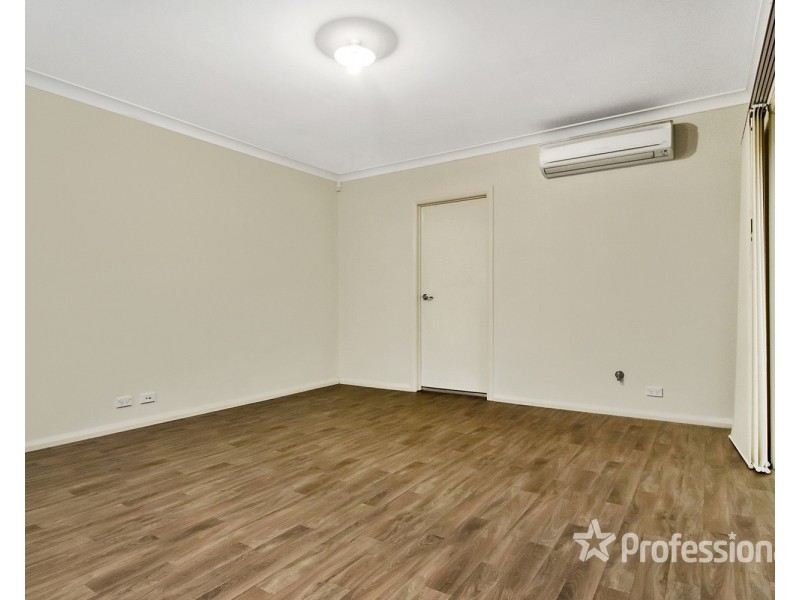 34 Atlantic Boulevard, Glenfield NSW 2167