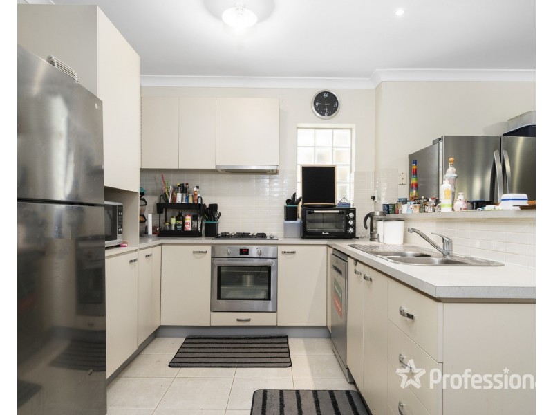 34 Atlantic Boulevard, Glenfield NSW 2167