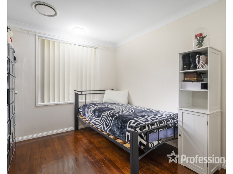 7 Ian Place, Casula NSW 2170