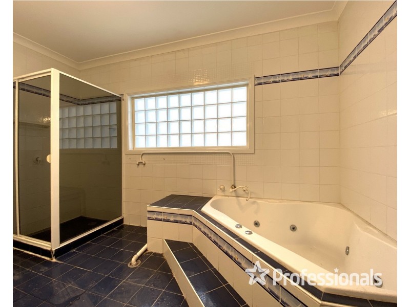 7 Drysdale Place, Casula NSW 2170