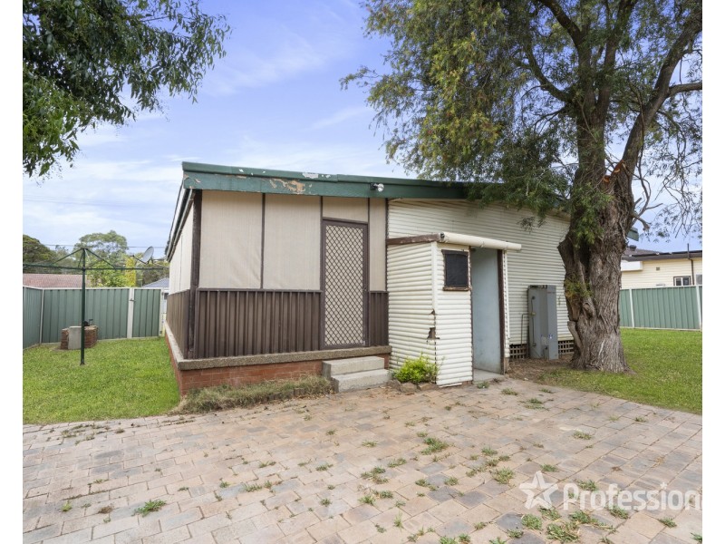 39 Wonga Road, Lurnea NSW 2170