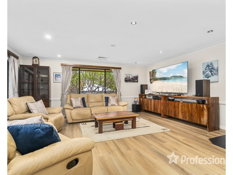 6 Paterson Avenue, Lurnea NSW 2170