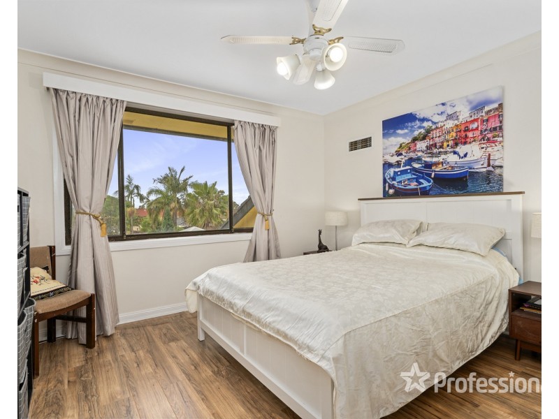 6 Paterson Avenue, Lurnea NSW 2170